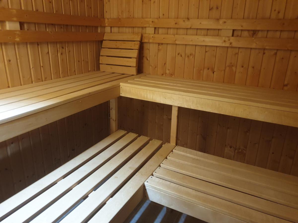 Ferienwohnung Mit Terrasse, Kostenloses Wlan, Parkplatz Bad Oeynhausen Ngoại thất bức ảnh