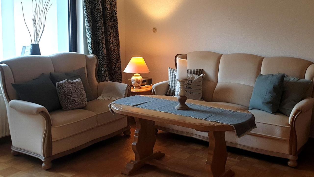 Ferienwohnung Mit Terrasse, Kostenloses Wlan, Parkplatz Bad Oeynhausen Ngoại thất bức ảnh